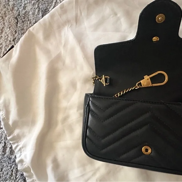 Gucci super mini marmont black bag - Picture 9 of 15